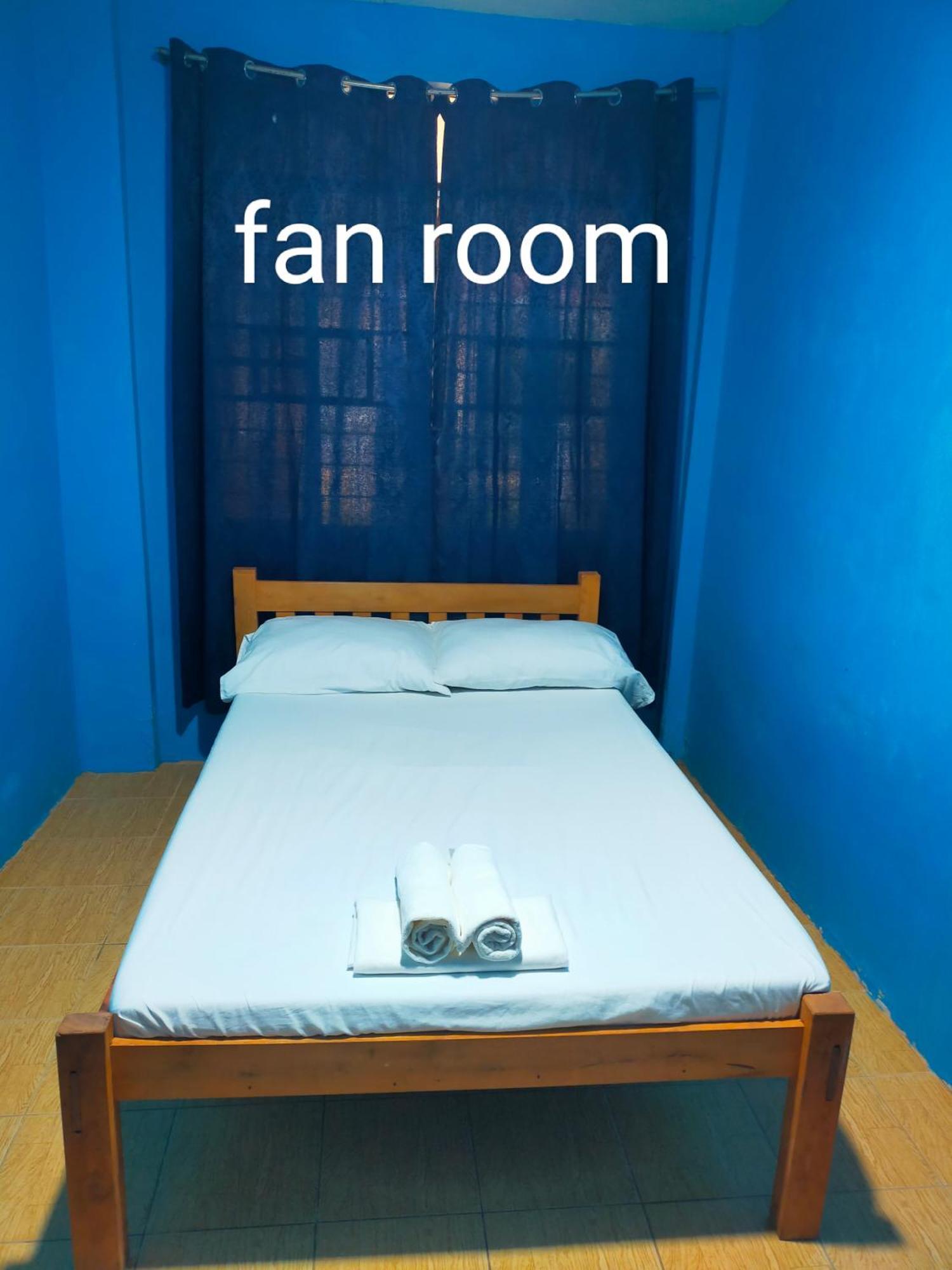 Touristlink Homestay Donsol Εξωτερικό φωτογραφία